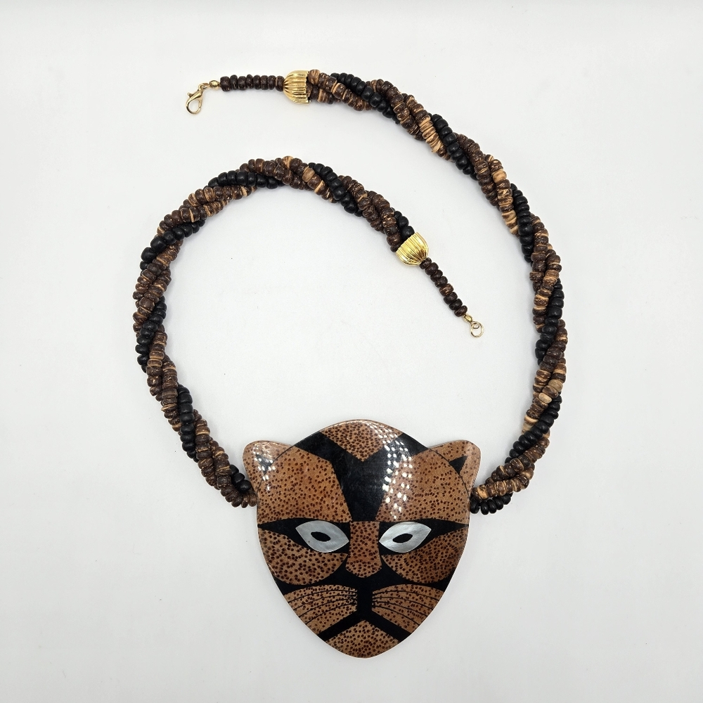 Cheetah Pendant Necklace Inlay Beaded Coconut Mother Of Pearl Boho Bohemian Vtg - Picture 2 of 4